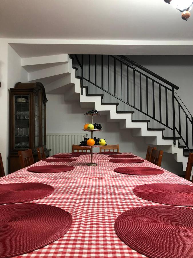 Pensiunea Cretisoara Cîmpulung Extérieur photo